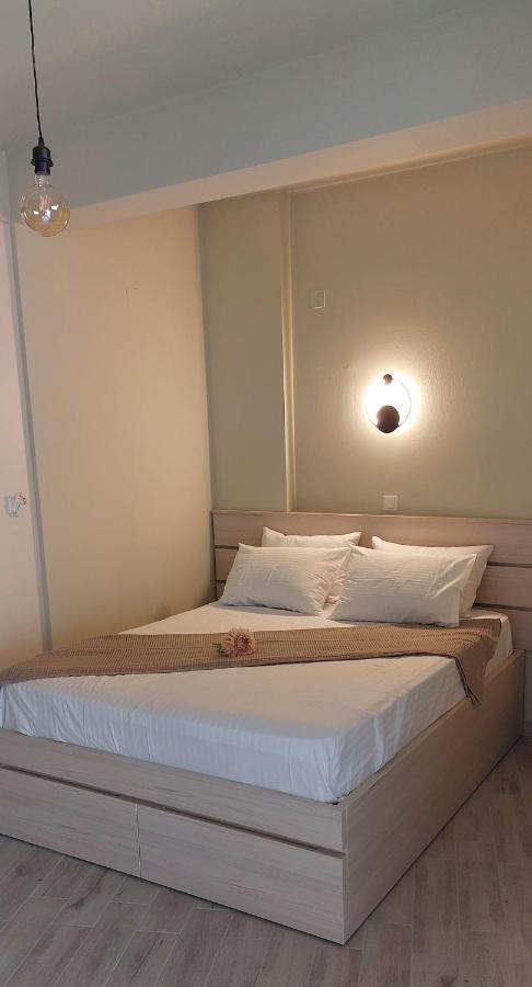 Appartamento Peter'S Place Preveza Esterno foto